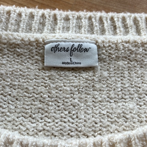 Others Follow Pullover Sweater Striped cream Long Sleeve Crew Neck - Picture 4 of 4